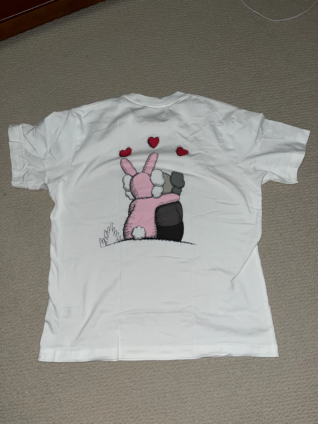 Uniqlo X Kaws shirt - photo 2