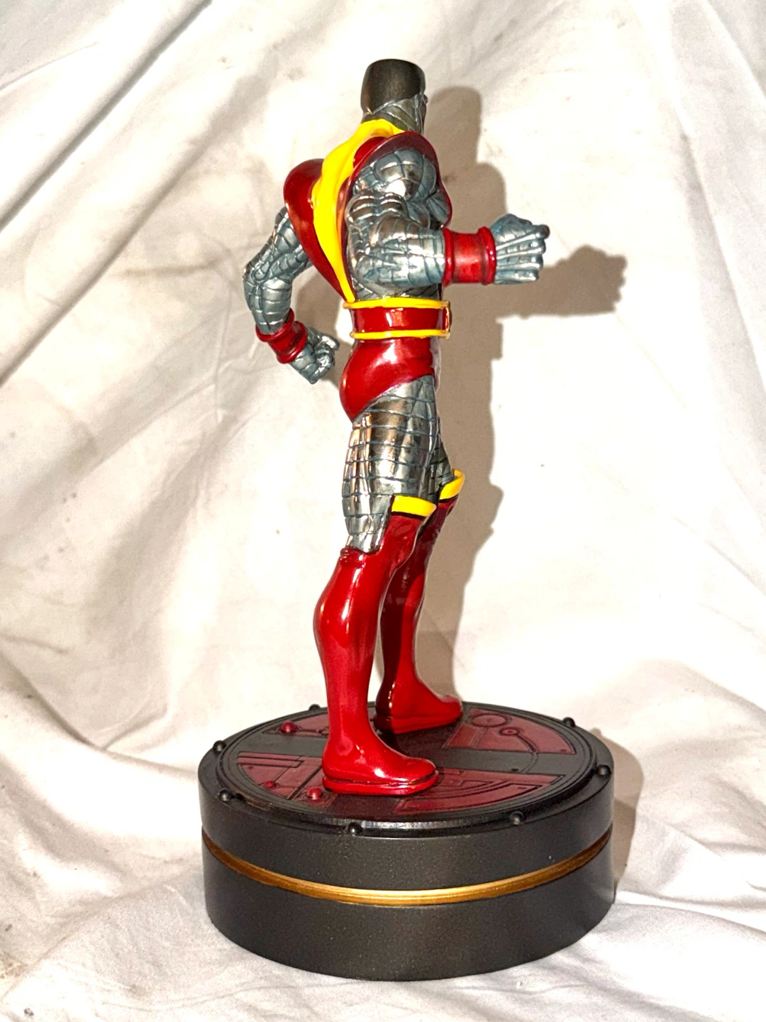 Bowen Designs X-Men Colossus Mini Statue - photo 3