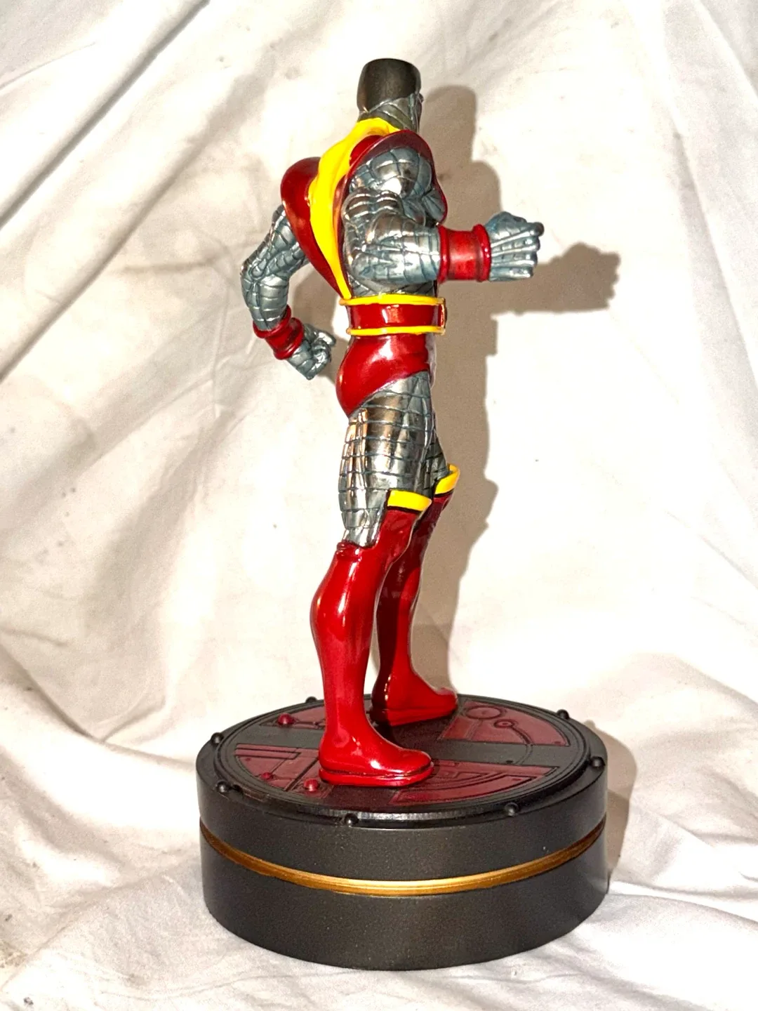 Bowen Designs X-Men Colossus Mini Statue - photo 3