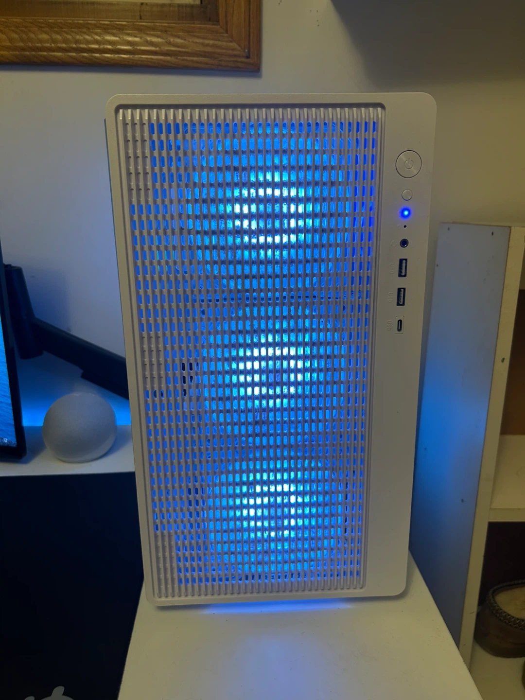 RTX 3070 , Ryzen 7 5700x Gaming PC - photo 2