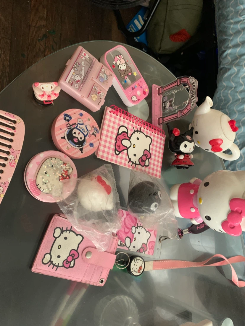 Hello Kitty Stuff - photo 2
