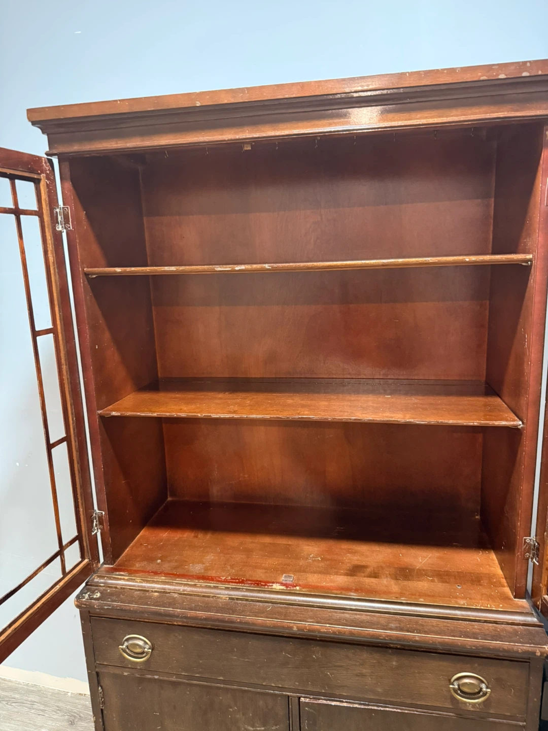 Vintage China Cabinet - photo 2