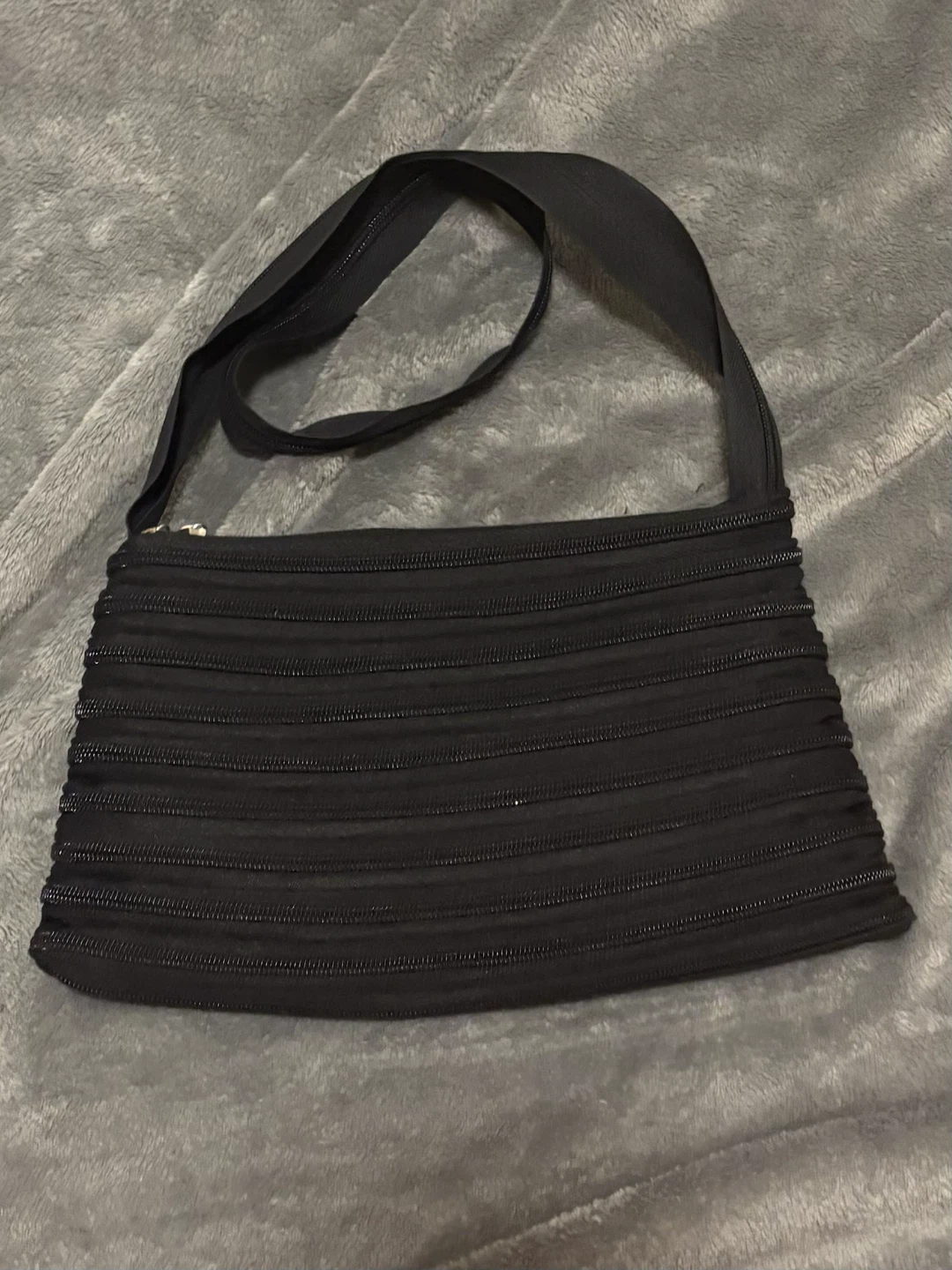 Black Zipper Shoulder Bag - photo 2