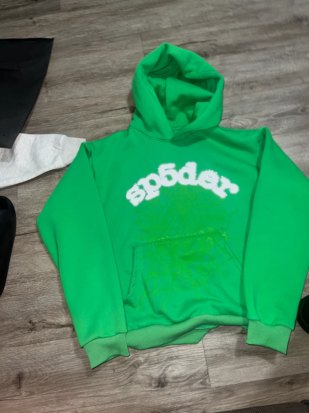 Spider Green Hoodie Size S