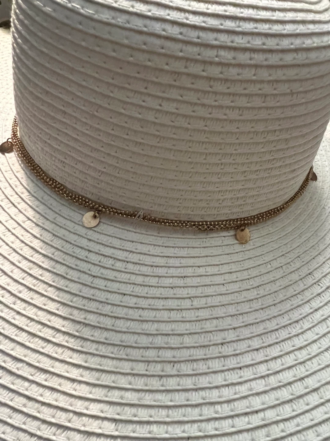 White Wide Brim Sun Hat with Gold Chain Detail - photo 3