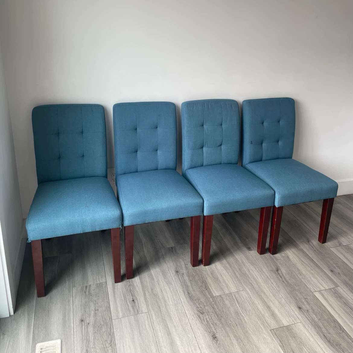 4 Dining Chairs