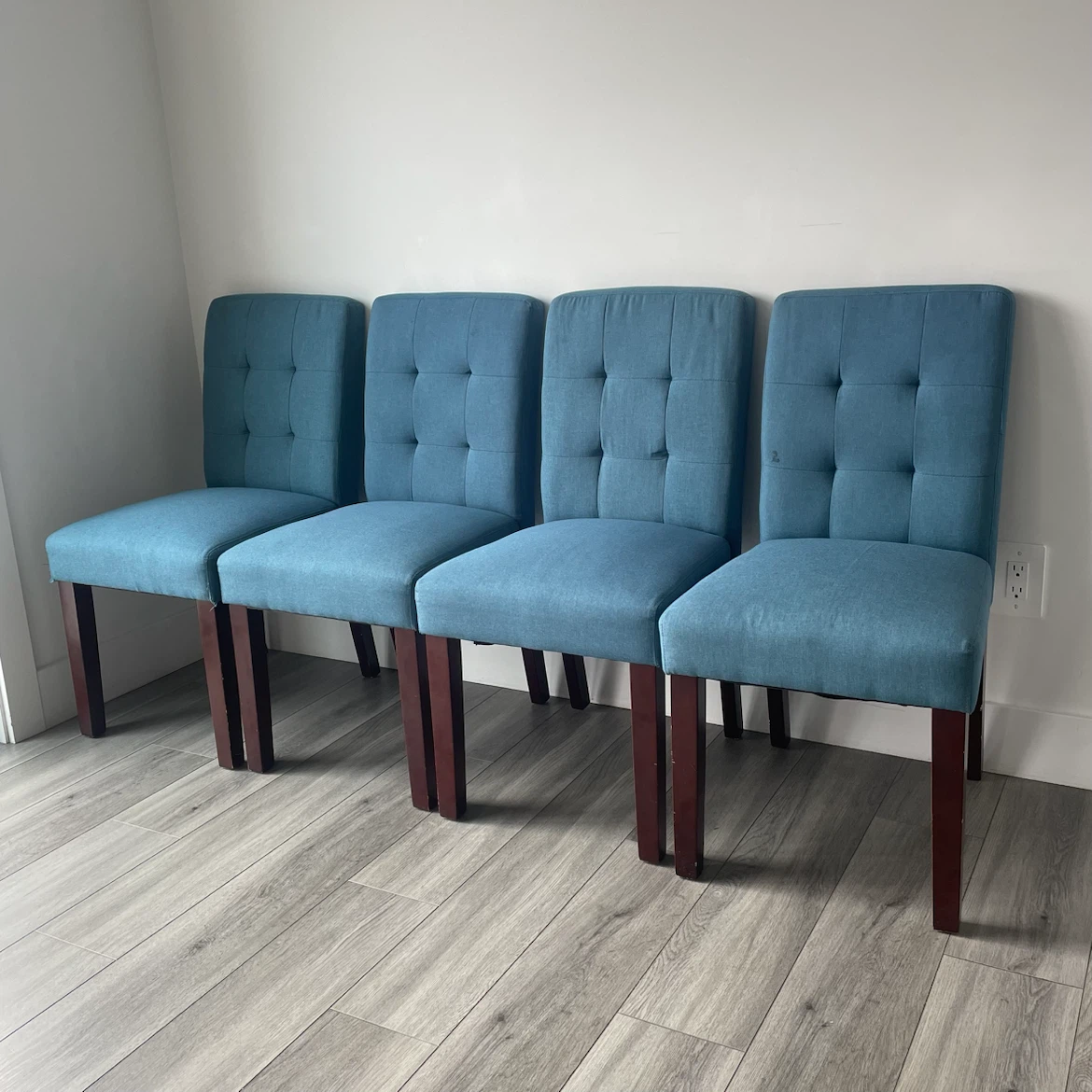 4 Dining Chairs - photo 4