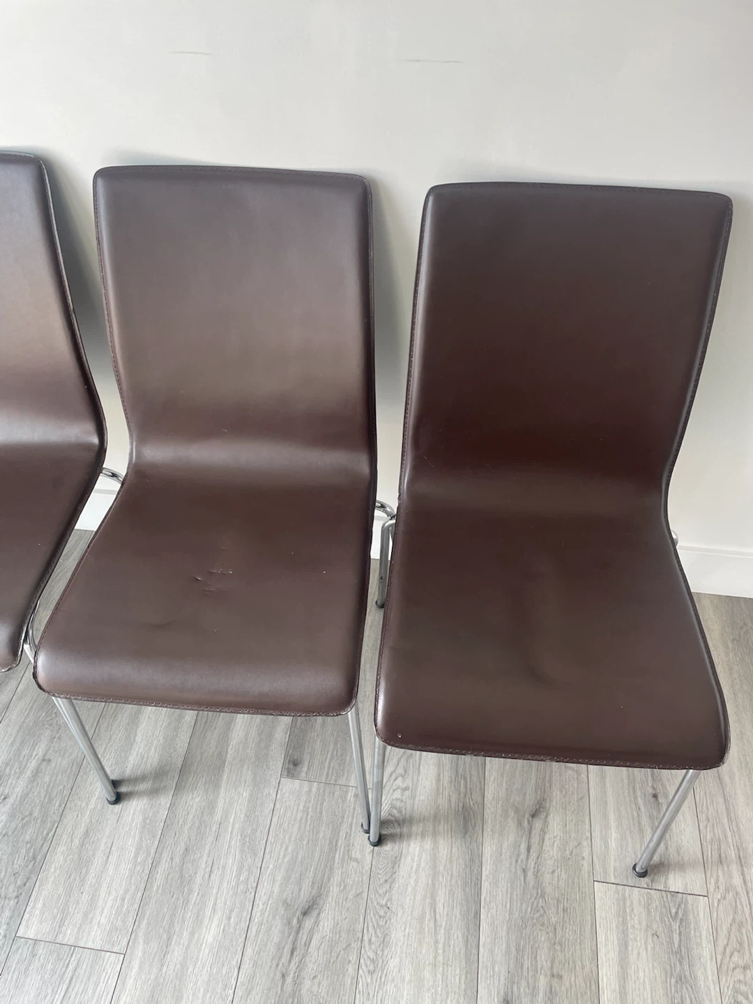 4 Leather Chairs - photo 3
