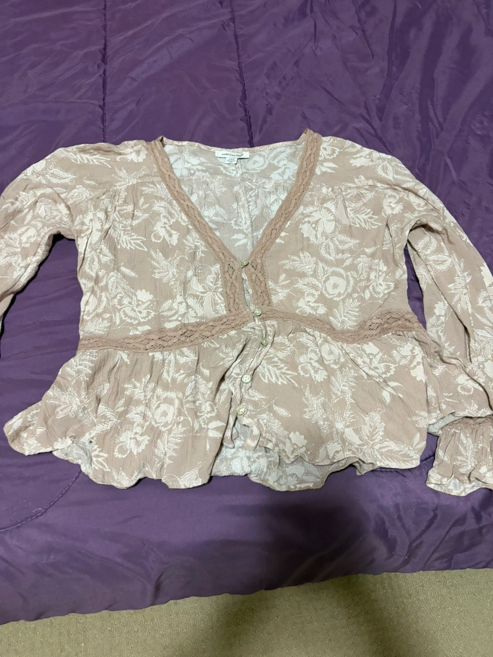 American Eagle Floral Peplum Blouse