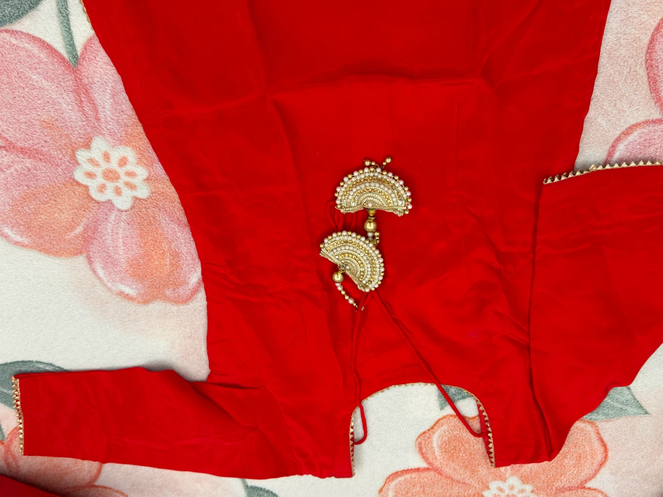 Red Skirt shirt with duppatta