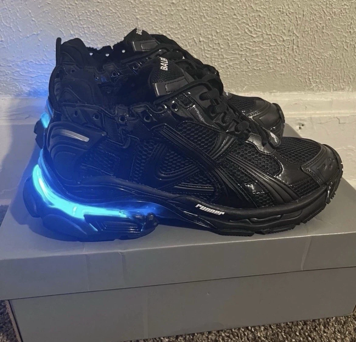 Balenciaga runners led (All Sizes available) - photo 3