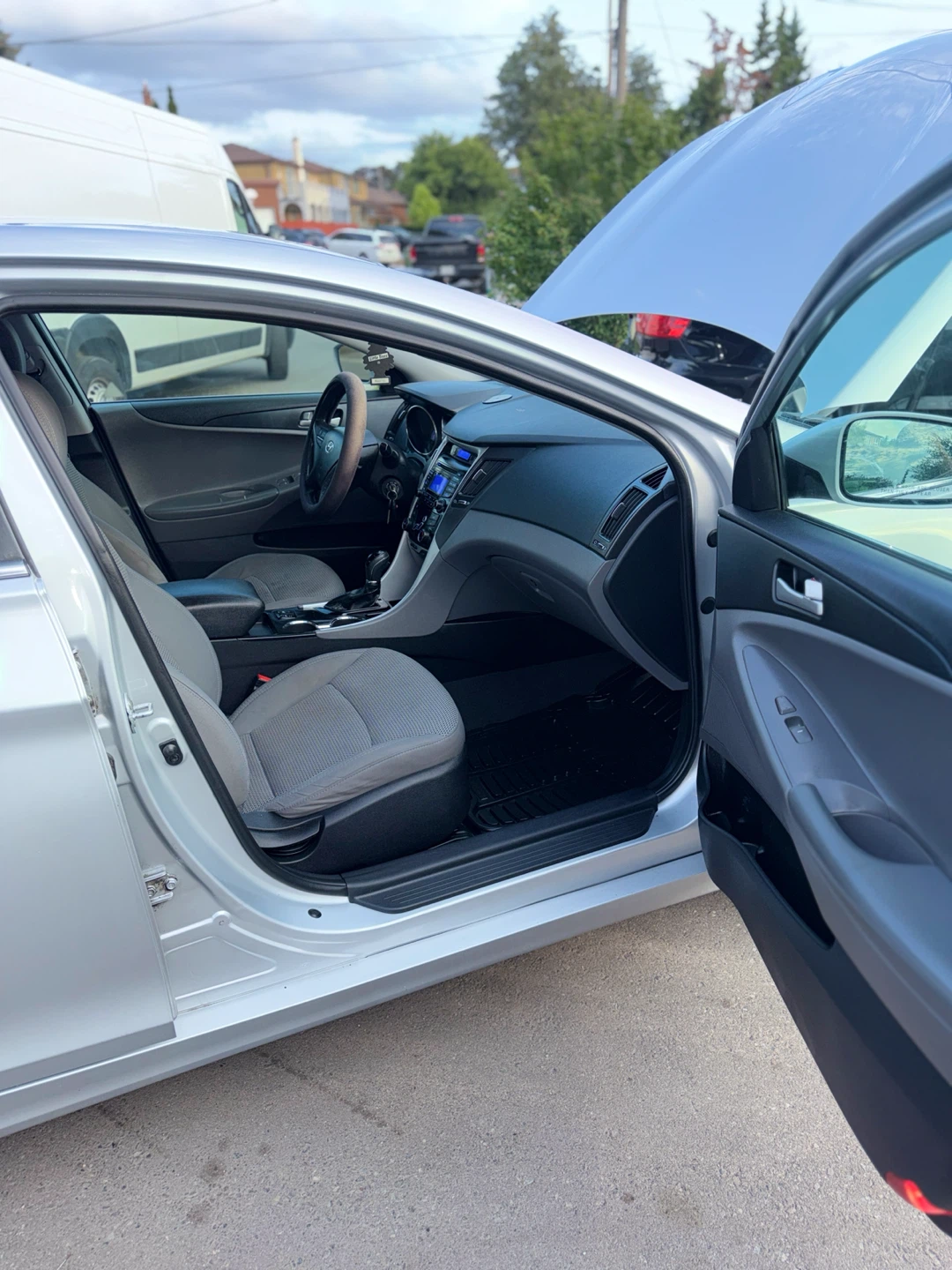 2012 Hyundai Sonata – 260,000 km - photo 4