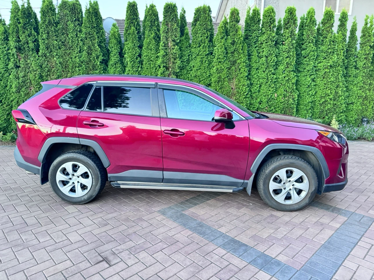 2020 Toyota RAV4 LE AWD SUV