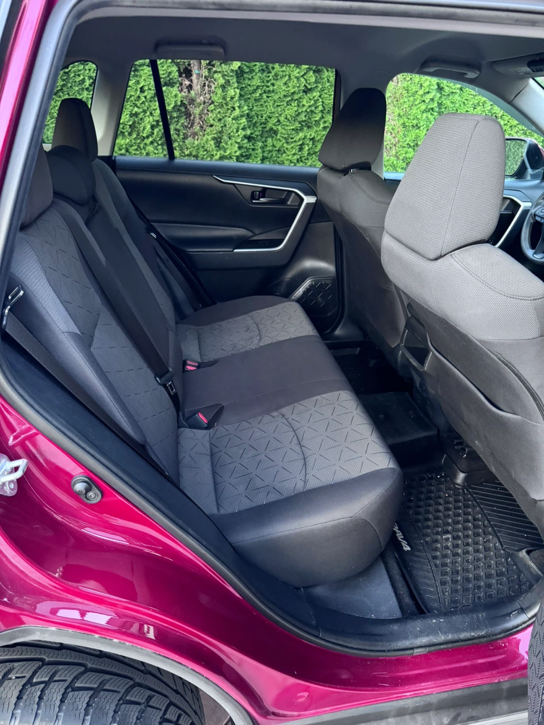 2020 Toyota RAV4 LE AWD SUV - photo 5