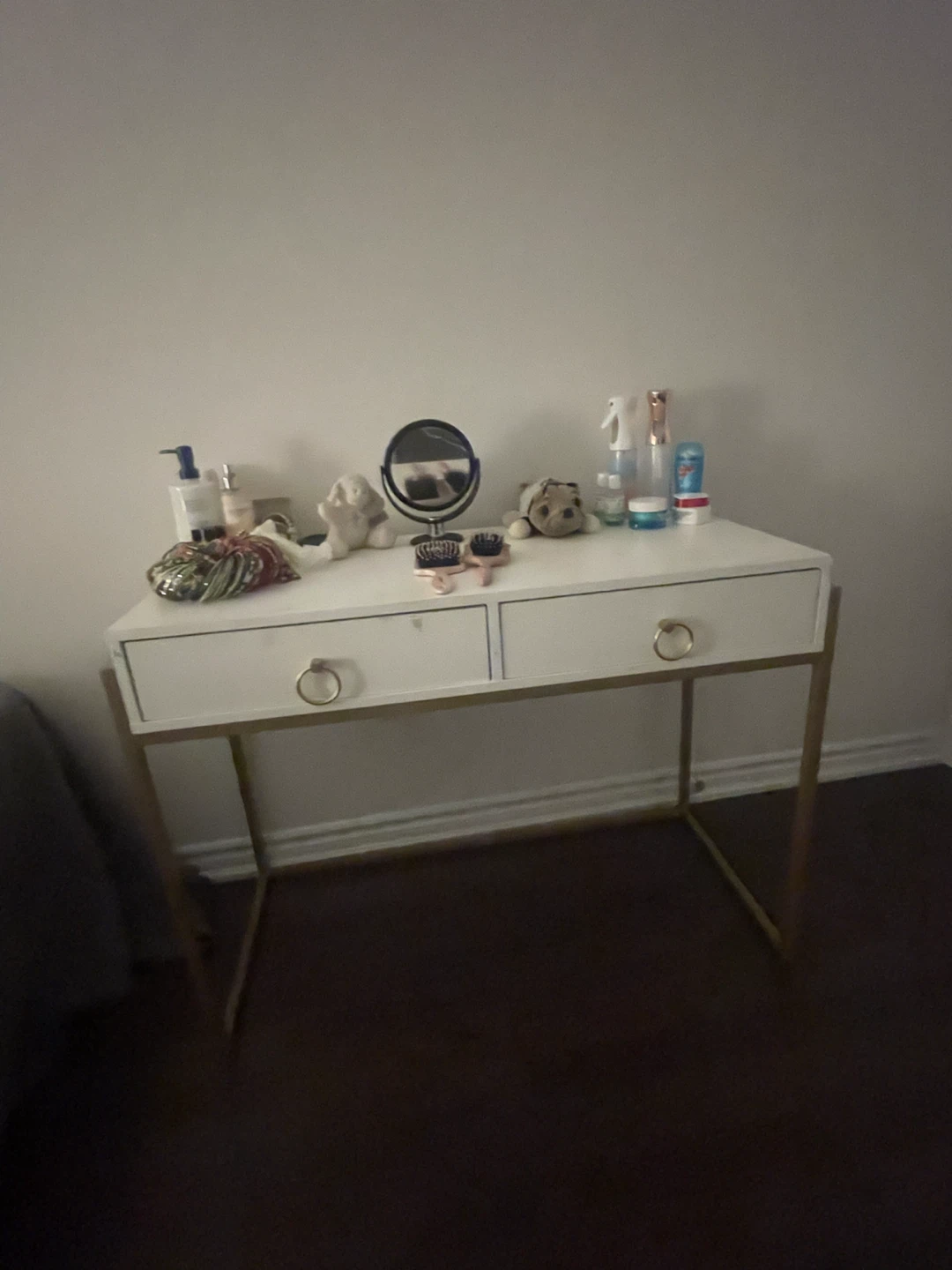 Vanity desk - photo 2