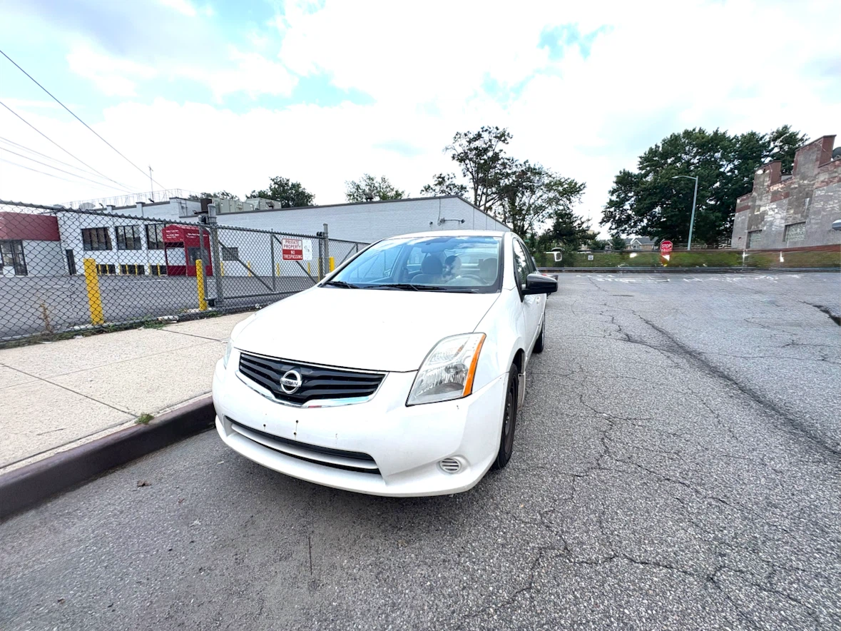 2012 Nissan Sentra sedan