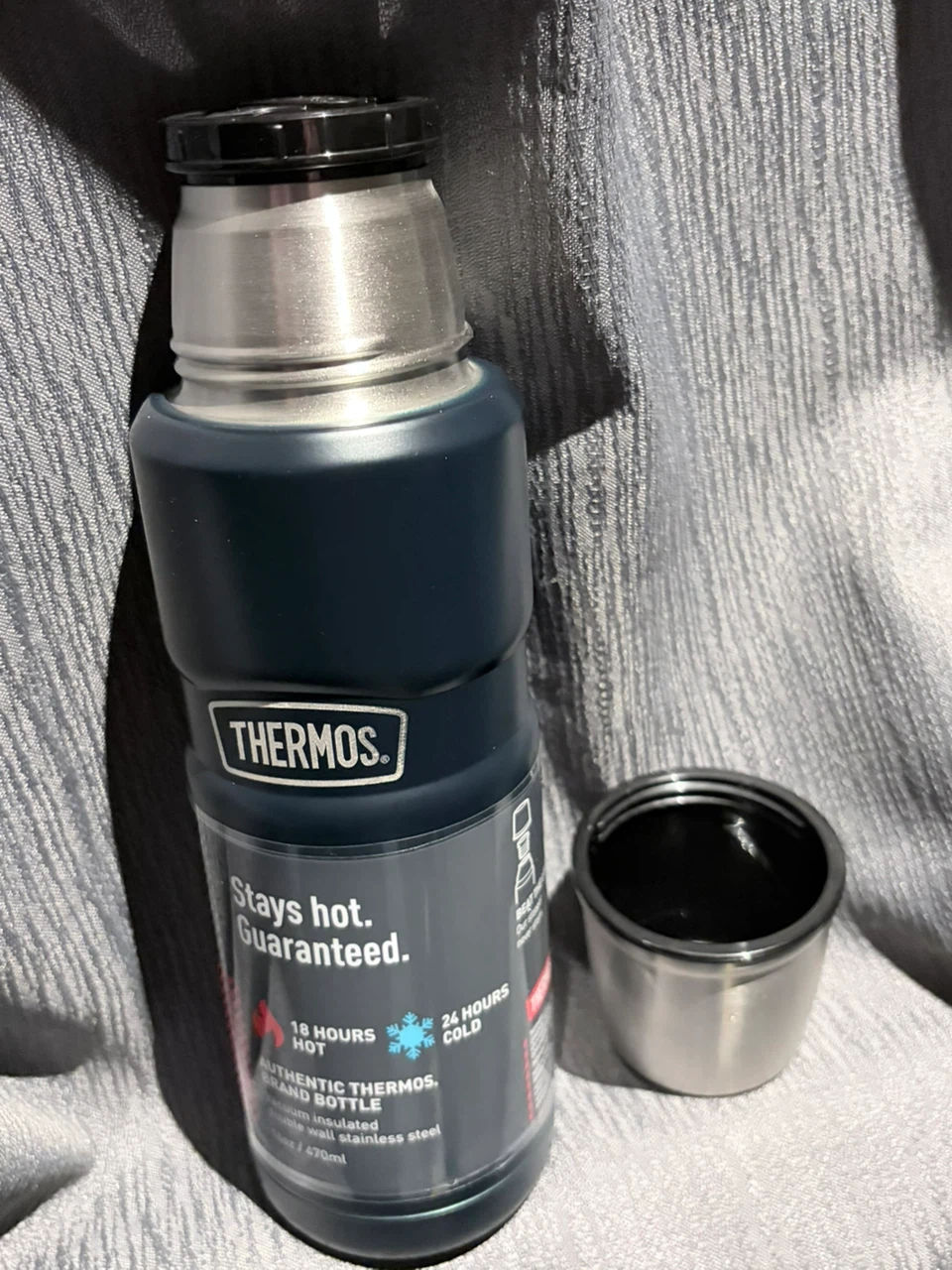 Thermos Vacuum Insulated Stainless Steel Bottle 16oz - photo 2
