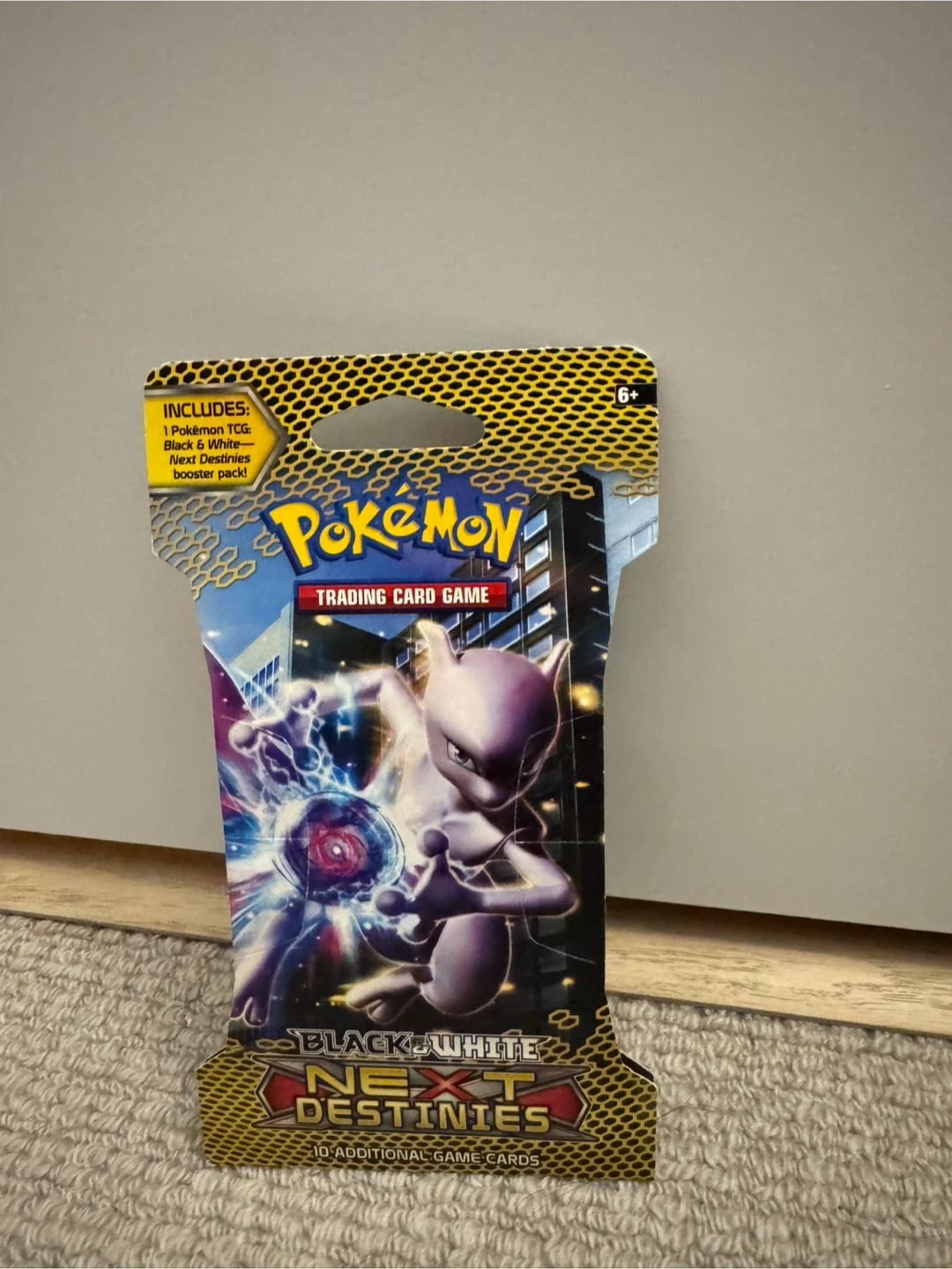 Xy black and white next destinies Mewtwo sleeve booster pack