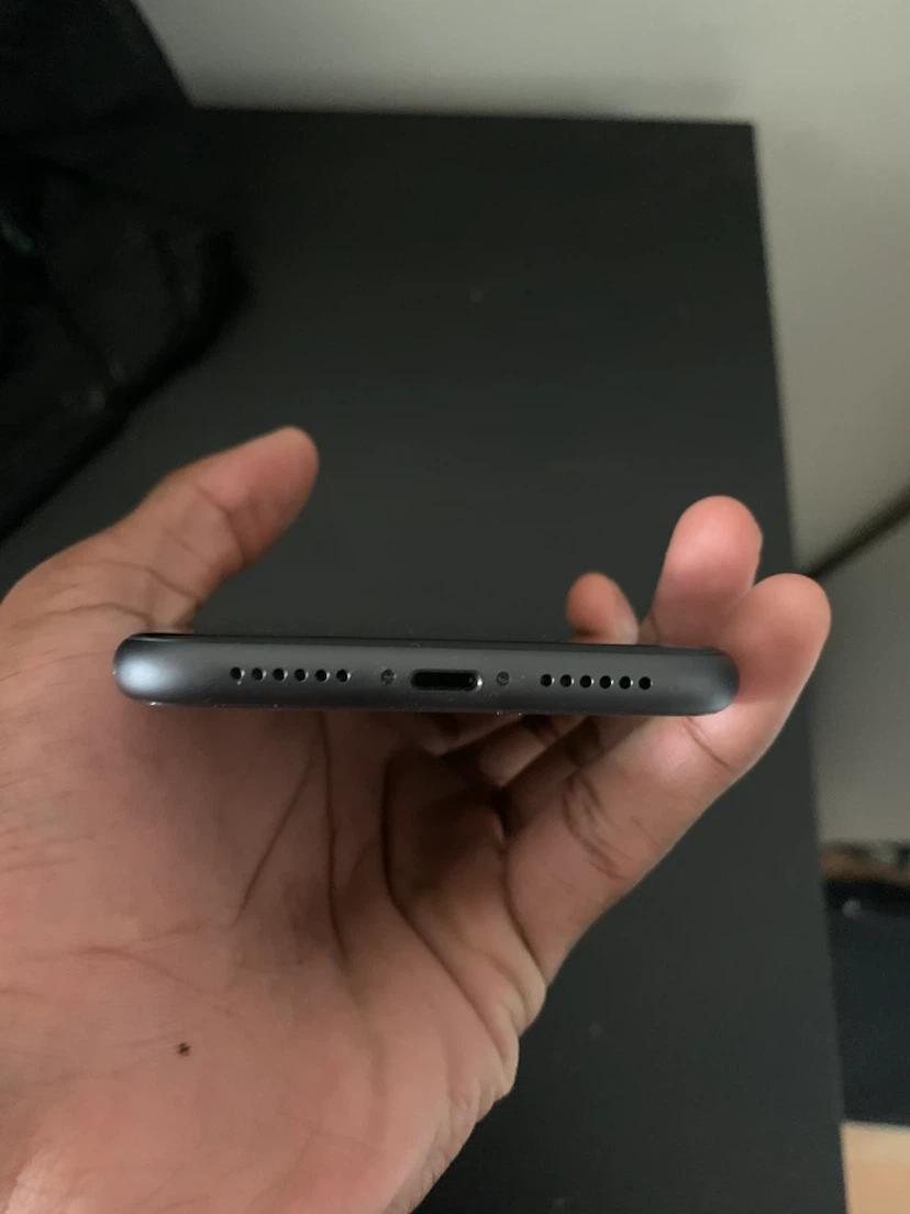 iPhone 11 excellent condition - photo 5