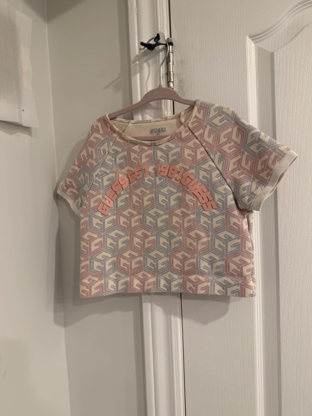 Guess T-shirt Size 10