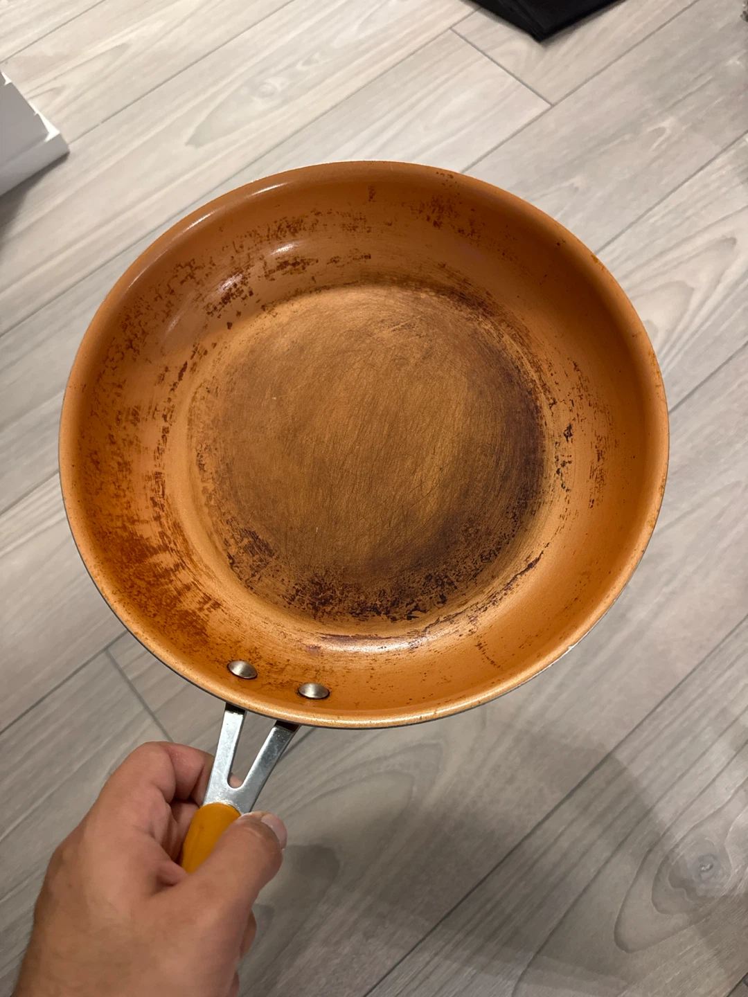 (Old) Teflon Non-Stick Frying Pan - photo 3