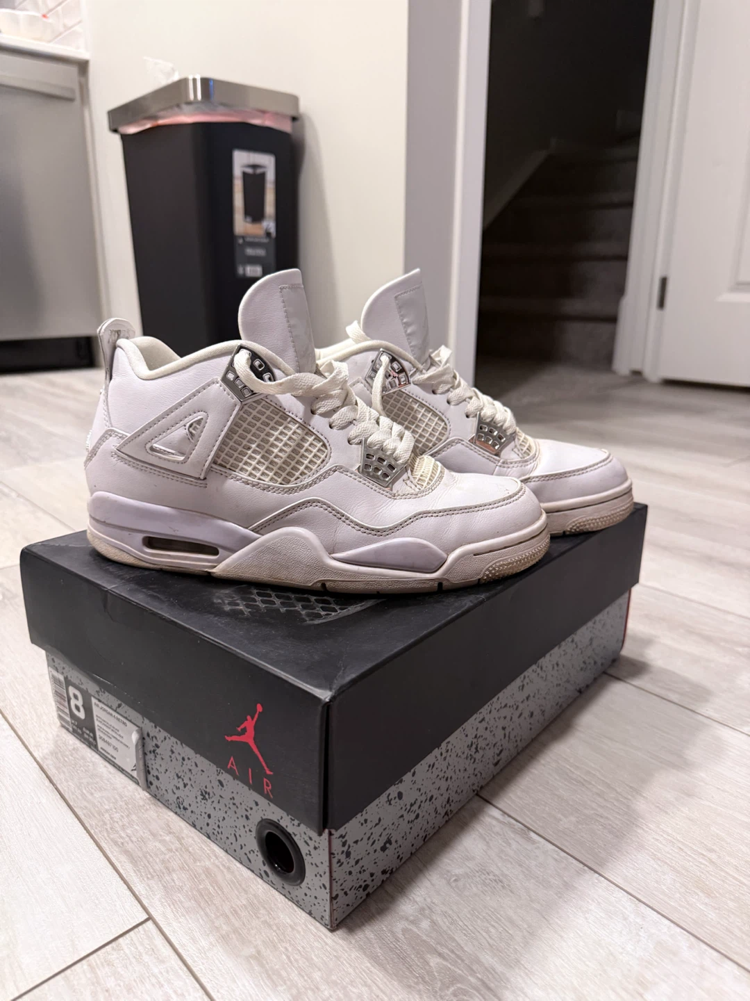 Air Jordan 4 Retro White Cement