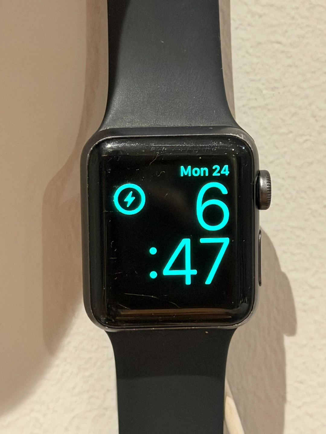 Apple Watch Series 3 38 mm - photo 2