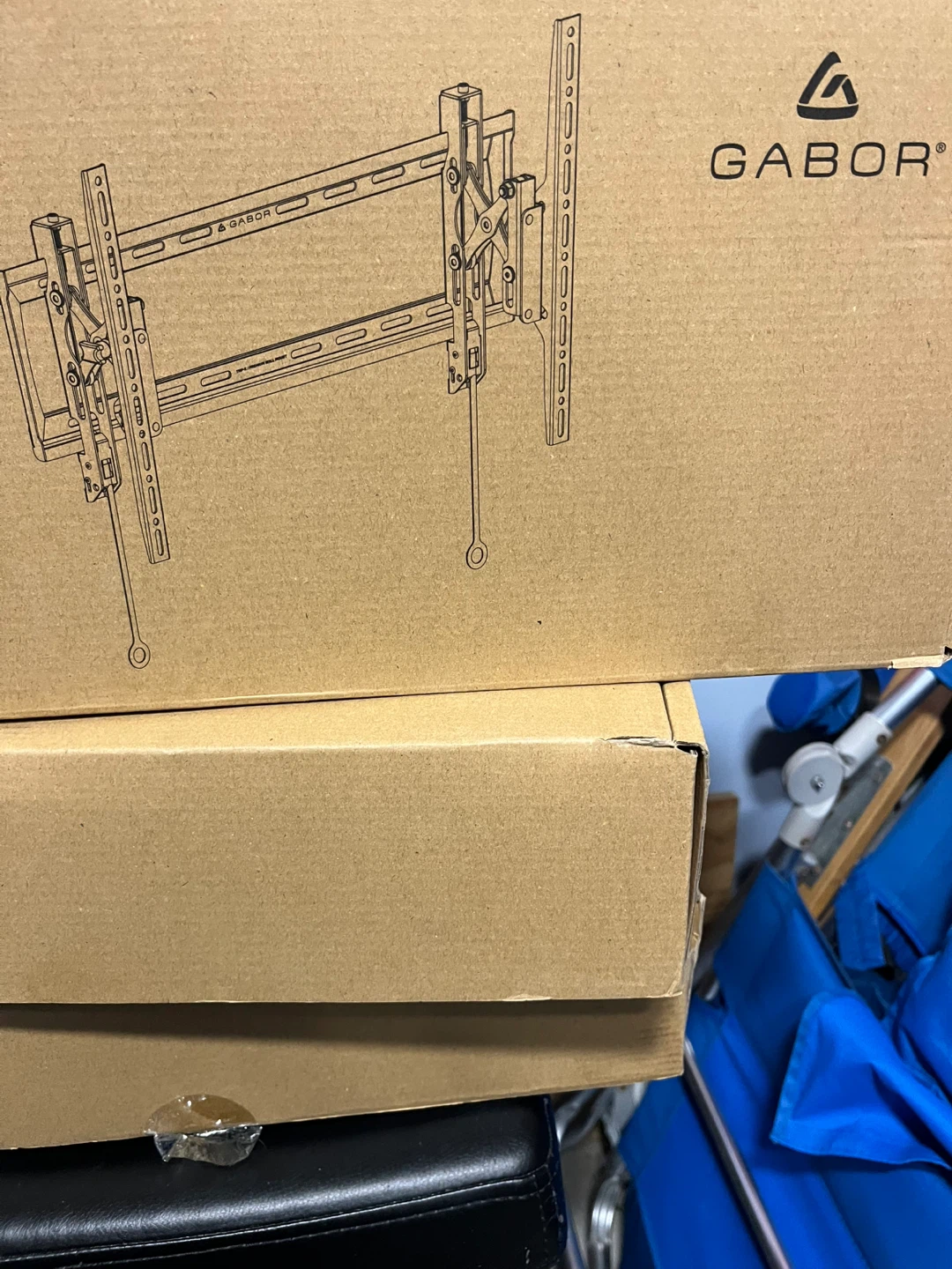 Gabor Tilting Wall Mount for 42 to 90" Displays - photo 4