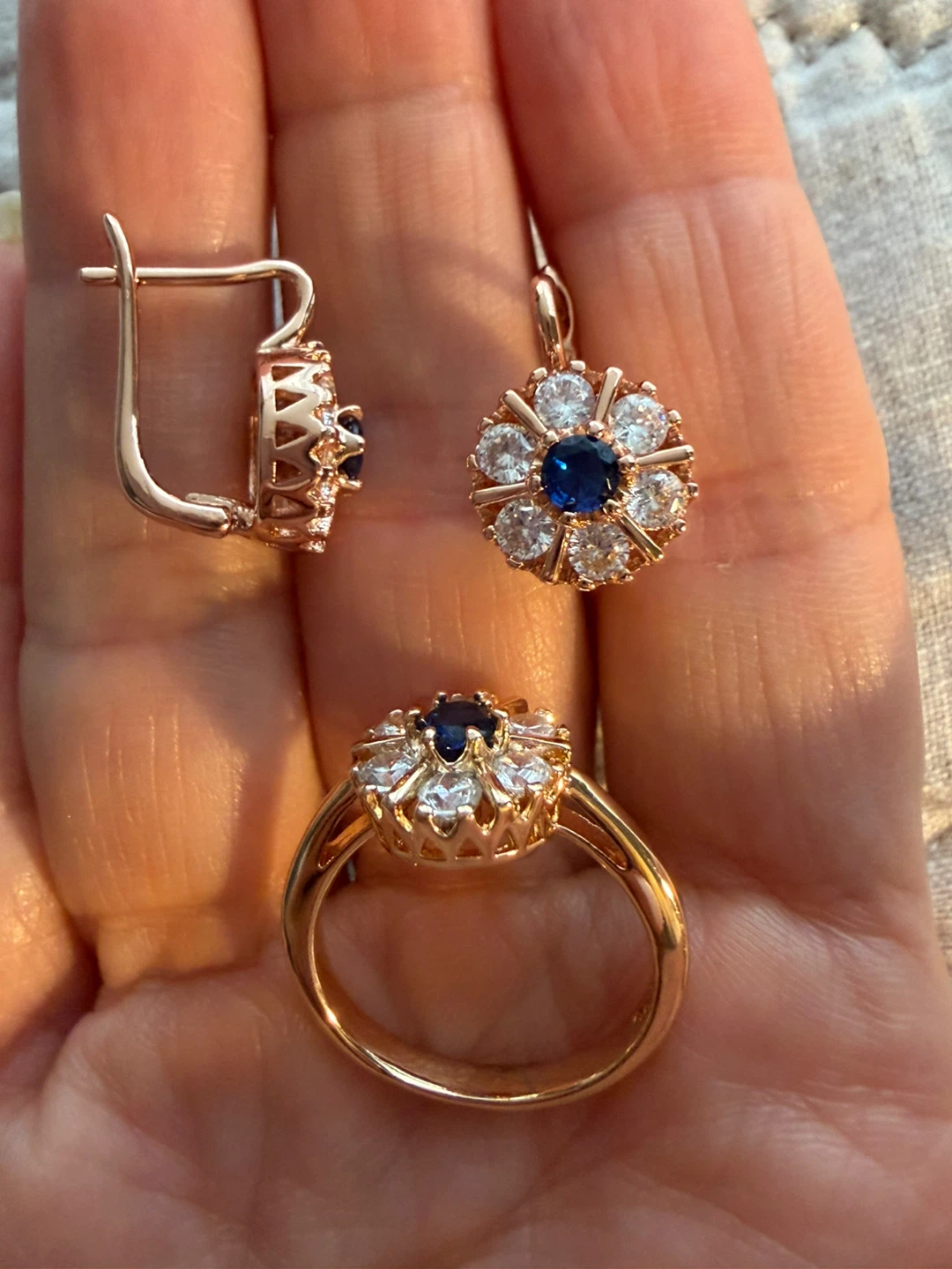 New 14k gemstone  earrings ring (size 8)