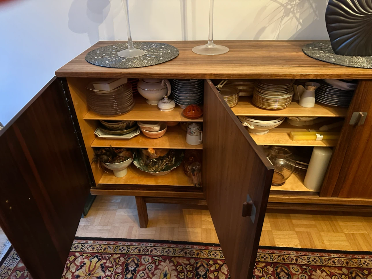 Rosewood Buffet! - photo 2