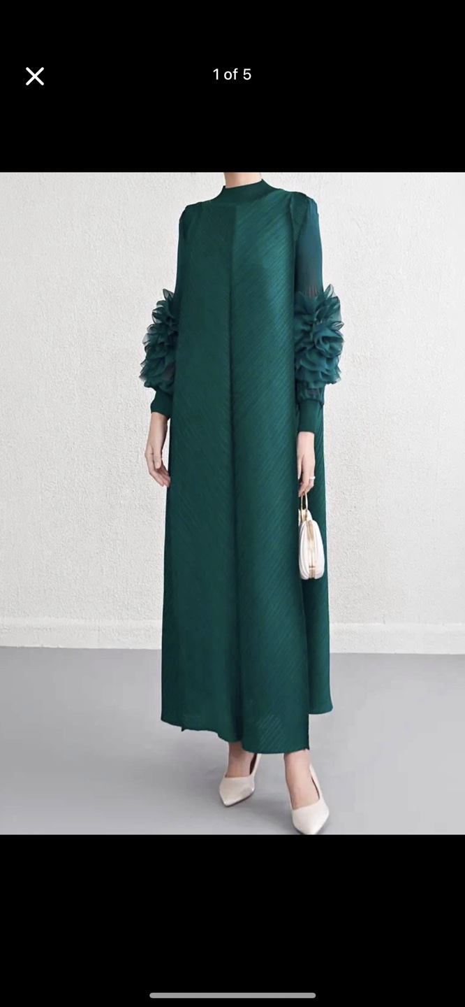 Green Dress with Ruffled Sleeves.free size fits for all