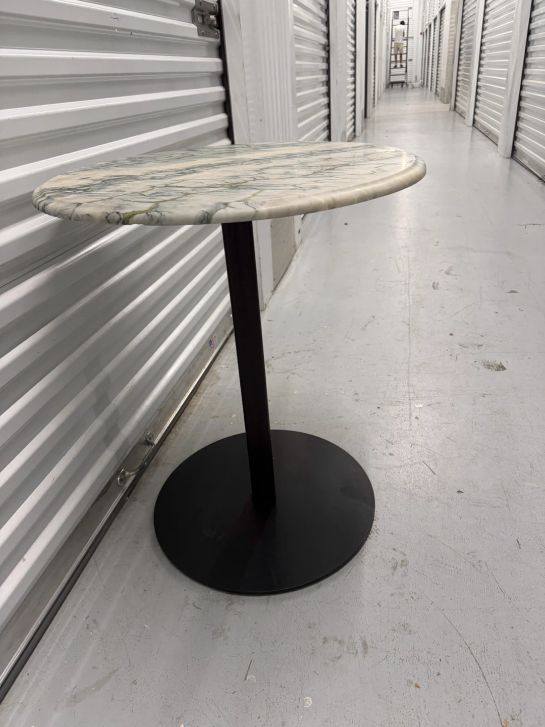 24” Round Marble Top bistro Pedestal Table - photo 4
