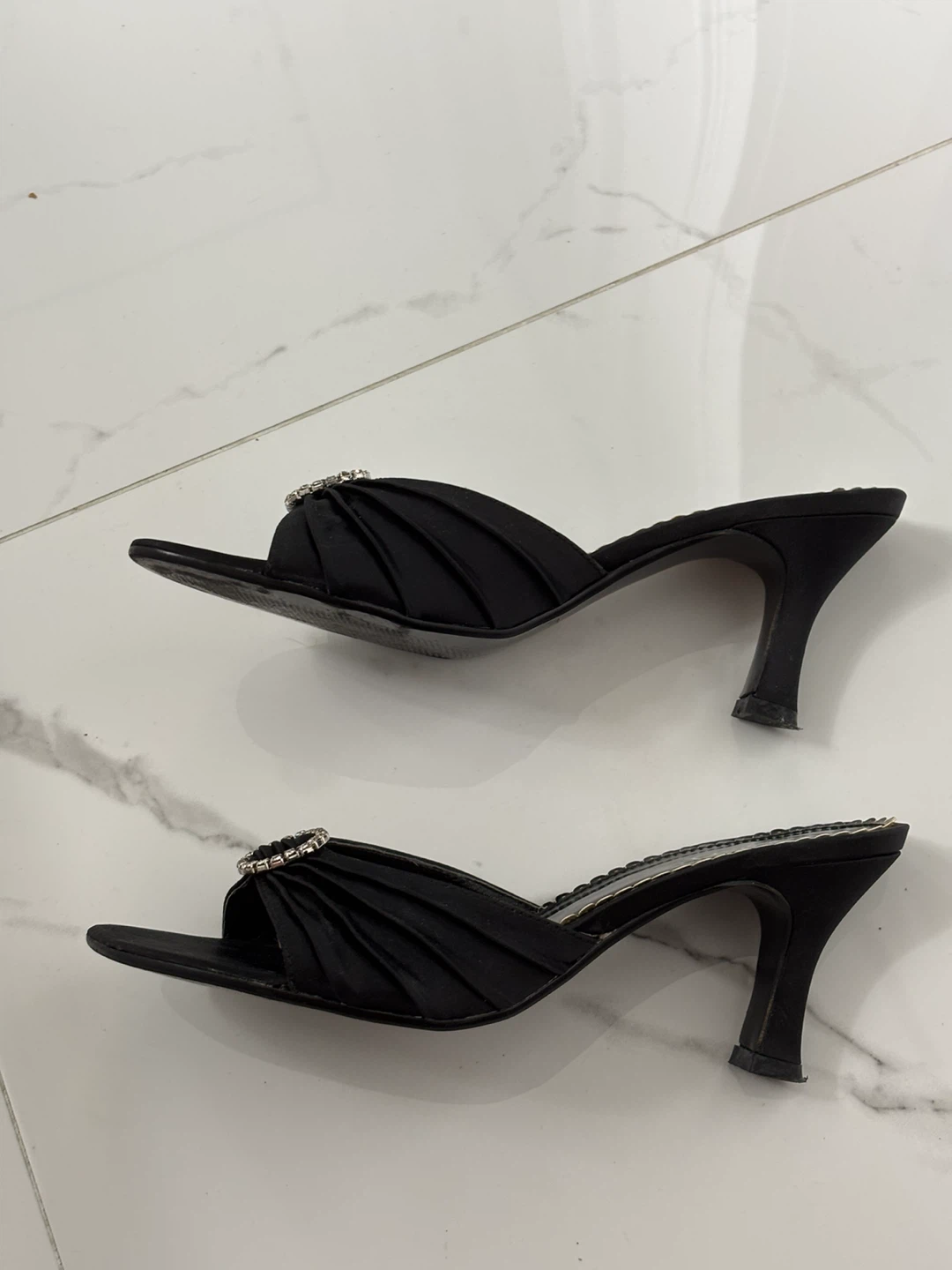 LASCO black heeled slide sandals - photo 2