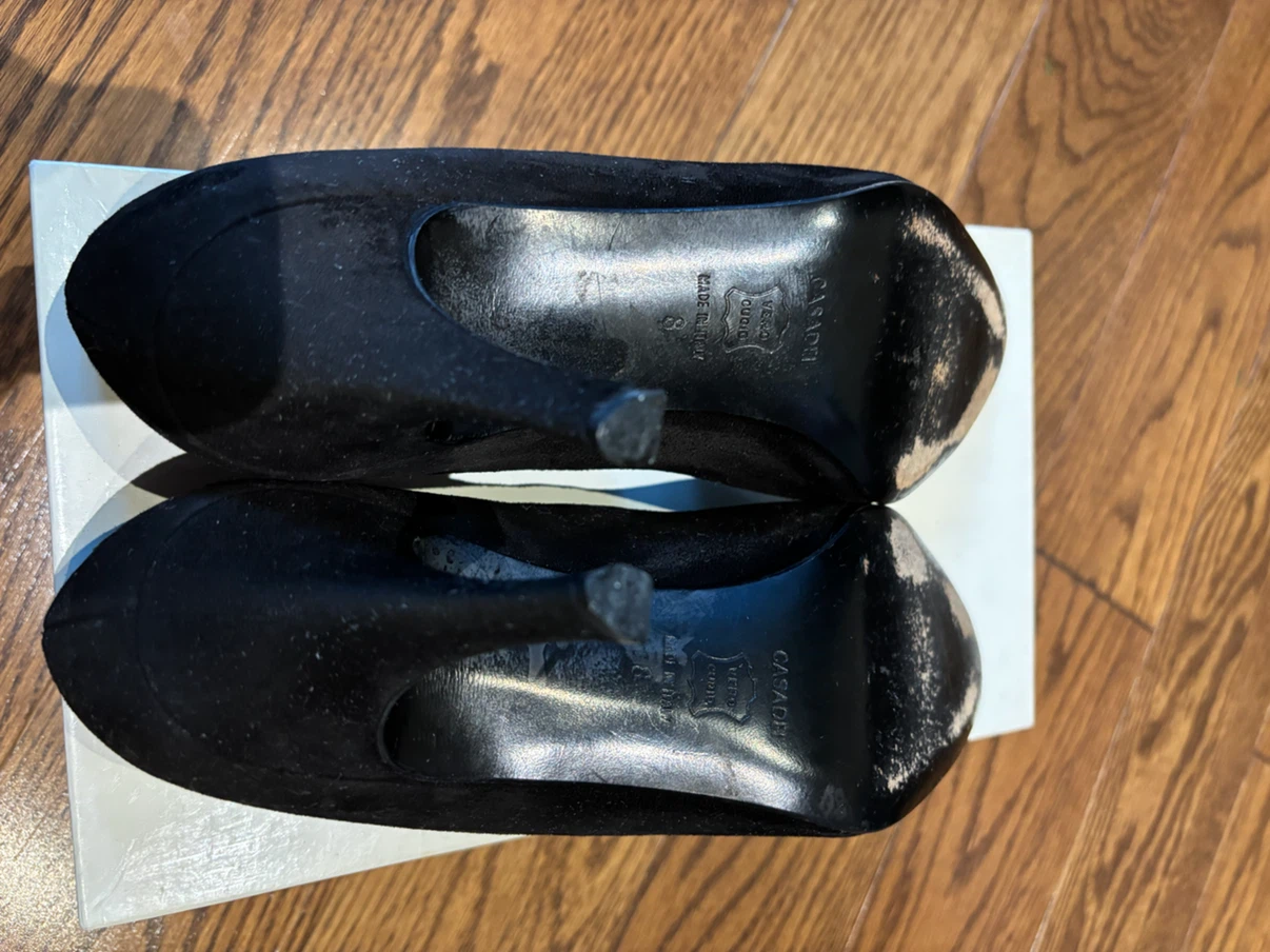 1990 Casadei 3 inch suede pumps black Italian size 38. - photo 5
