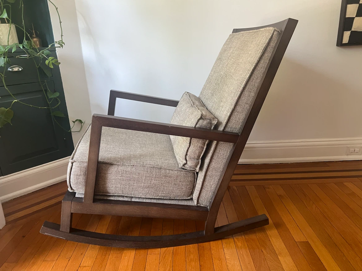Modern Upholstered Rocking Chair - Wood Frame - photo 5