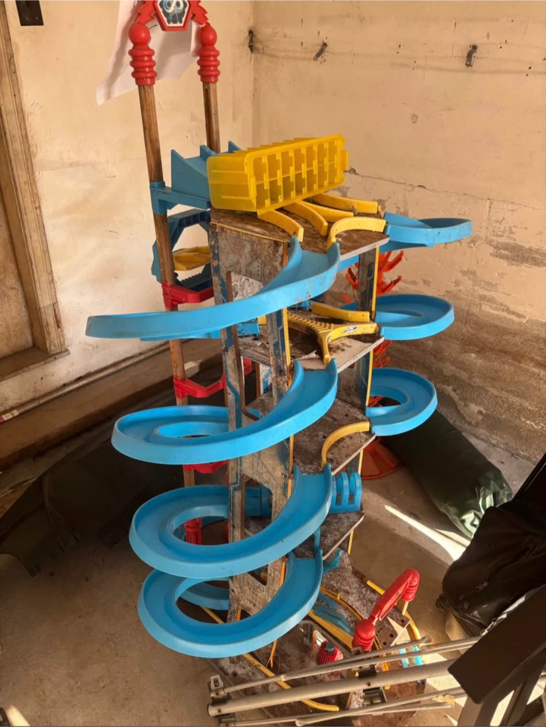 KidKraft Super Vortex Racing Tower - Rough Condition / Cheap!