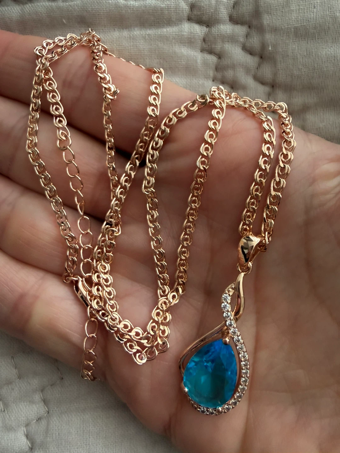 14k blue topaz necklace