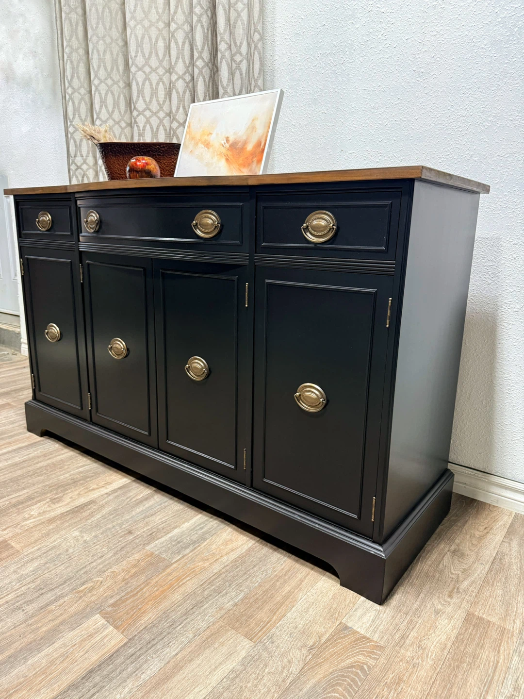 Beautifully Refinished Black Sideboard - photo 2