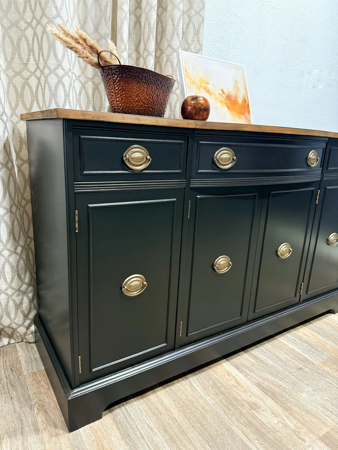 Beautifully Refinished Black Sideboard - photo 3