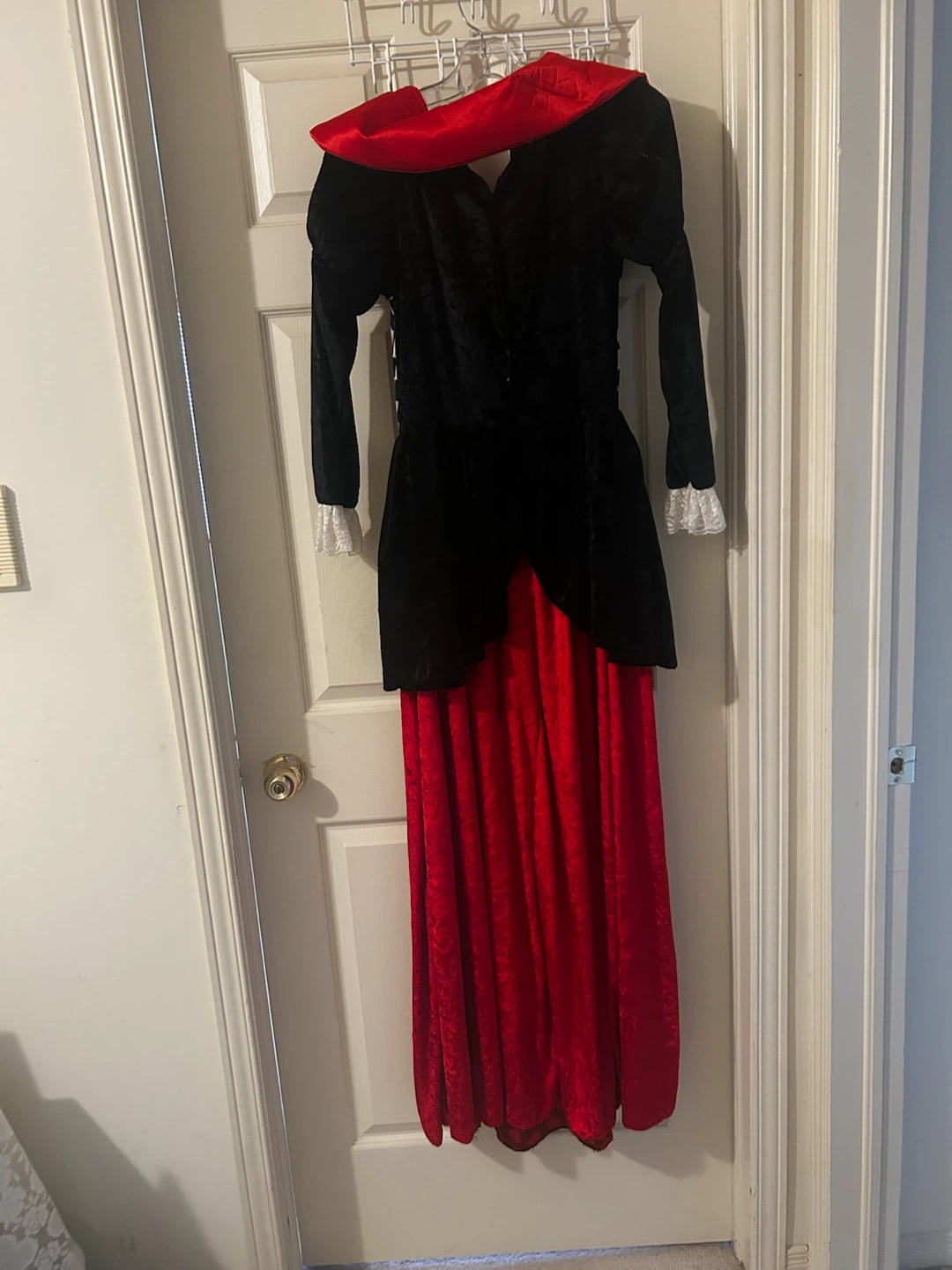 Queen of Hearts Costume - Large - photo 3