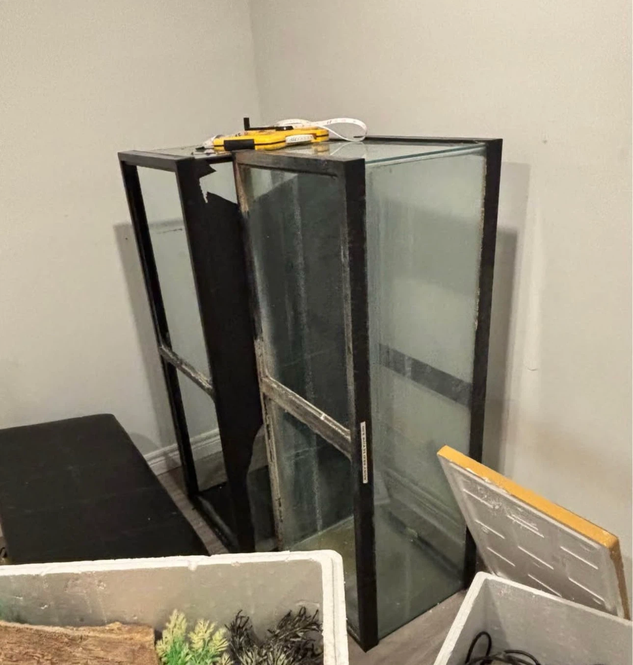 75g Glass Terrarium/Aquarium Tank with heater
