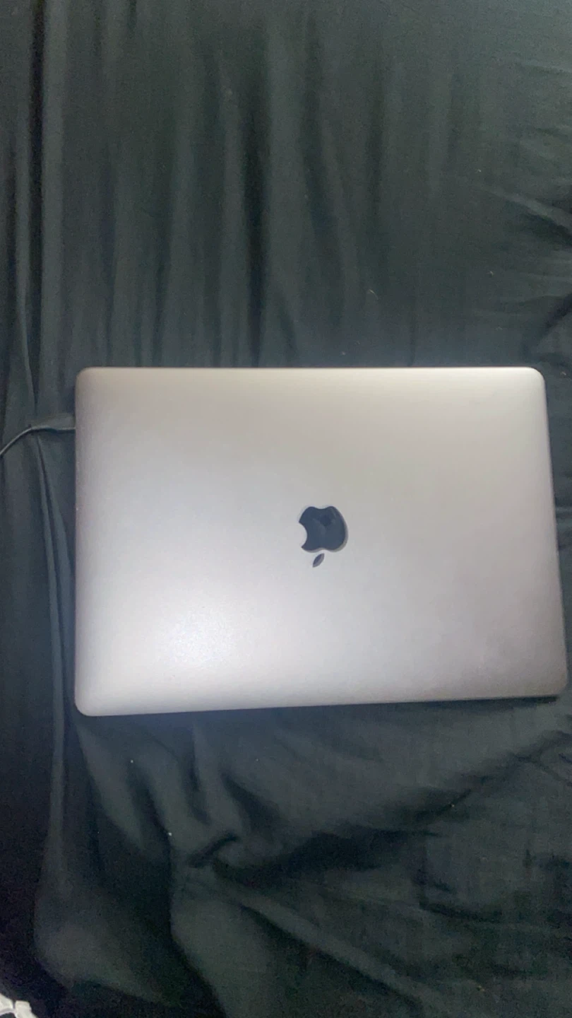 Macbook pro 2017 with touchbar