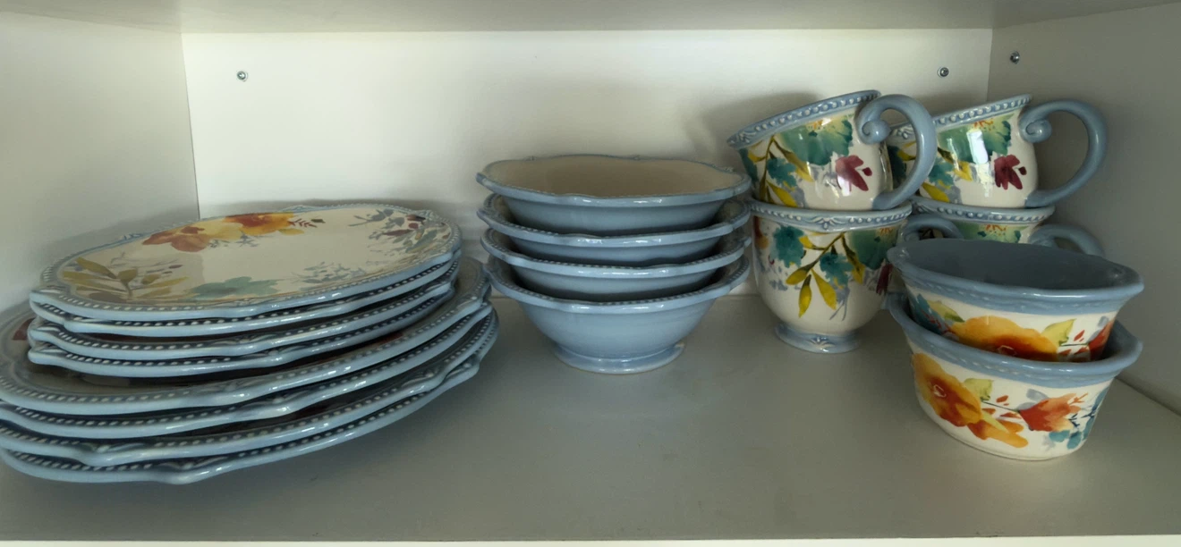 The Pioneer Woman Floral Dinnerware Set - photo 4