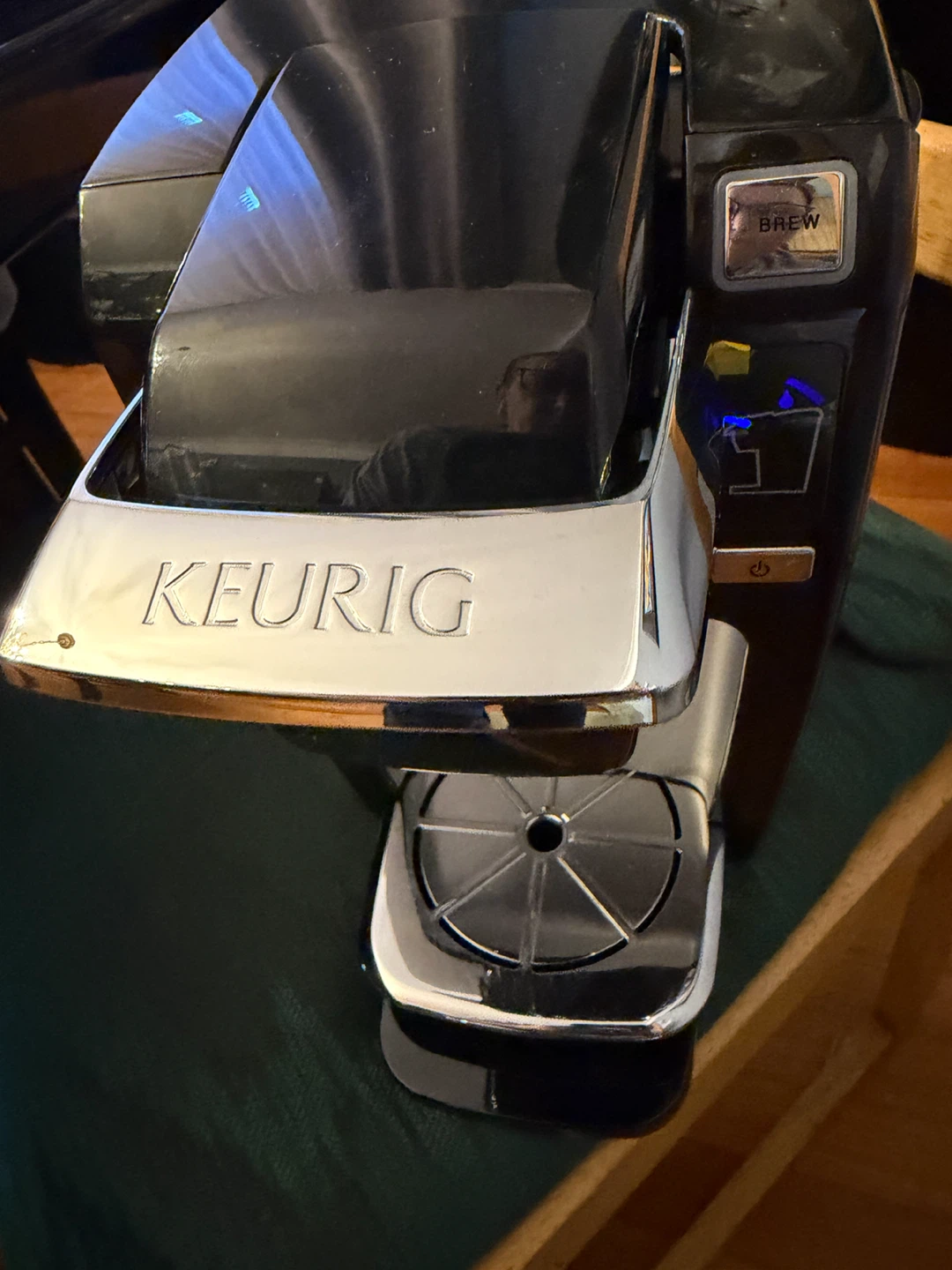 Keurig K10 K-Cup Mini Plus Personal Brewer - photo 2
