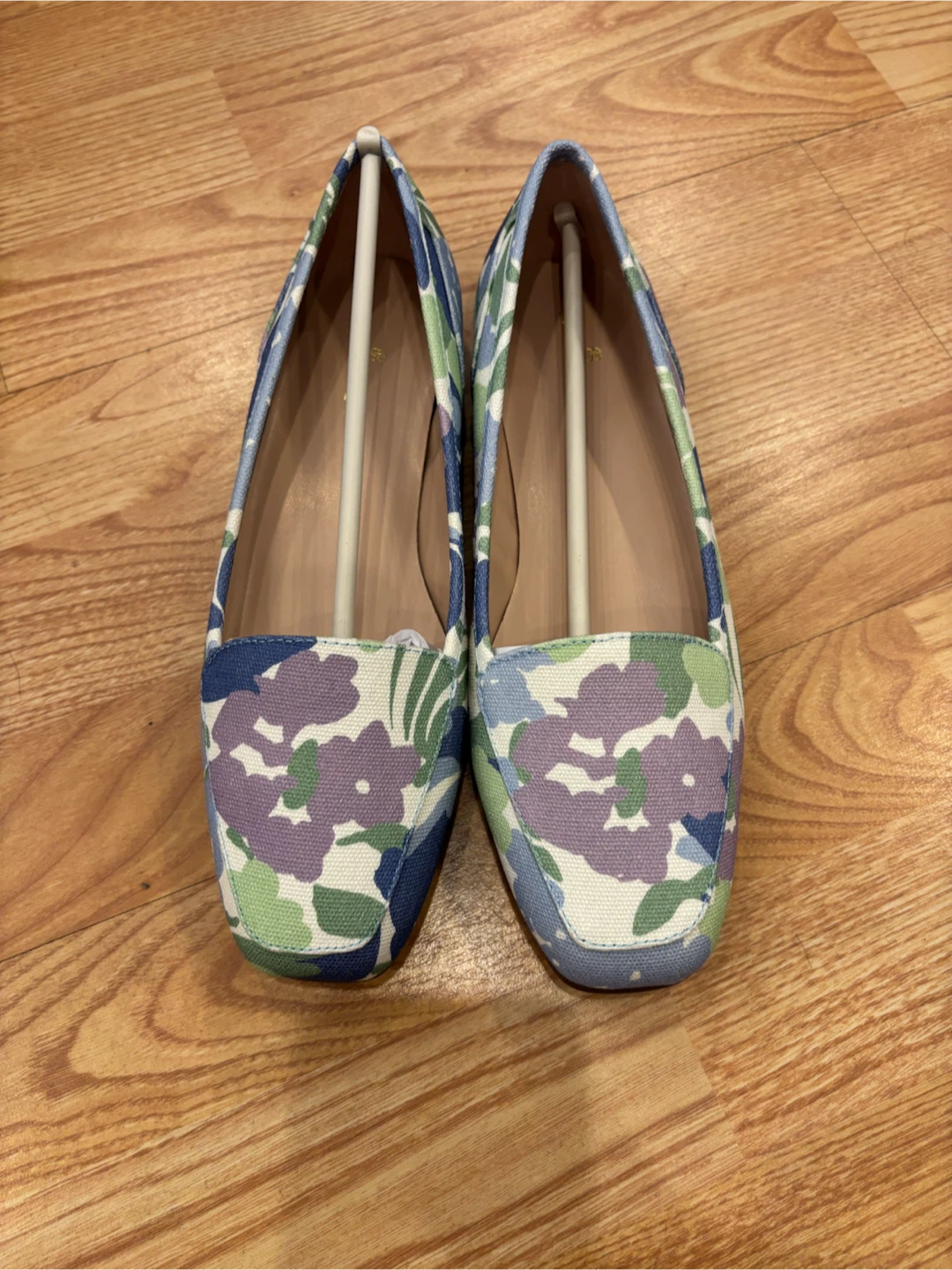 Bandolino Floral Loafer Flats
