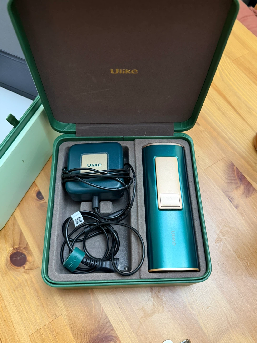 Ulike Hair Removal Device with Accessories - photo 3