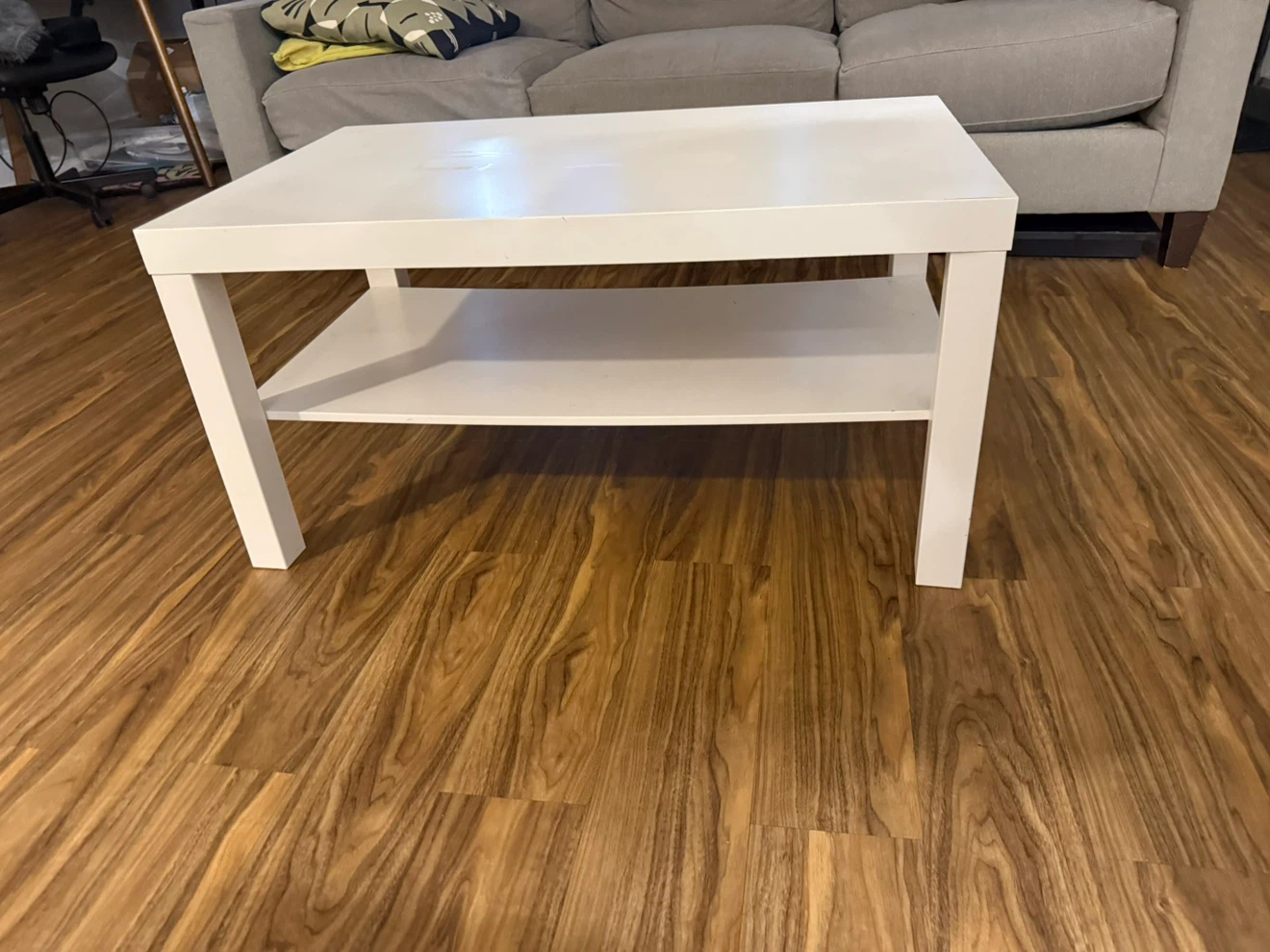 White Coffee Table - photo 2