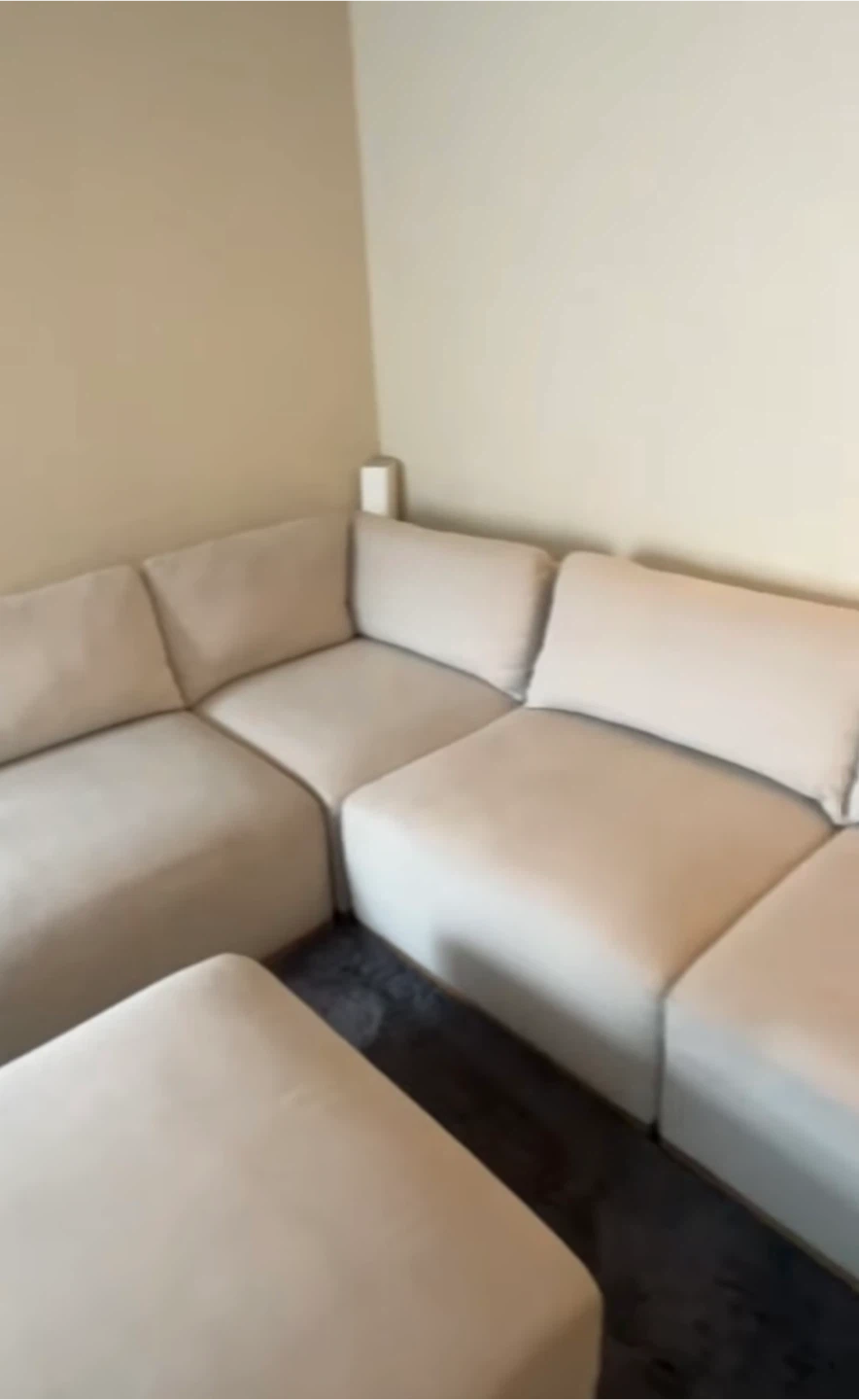 🛋️ COSCO BEAUTIFUL MODULAR SECTIONAL – VERSATILE & SPACIOUS! - photo 4