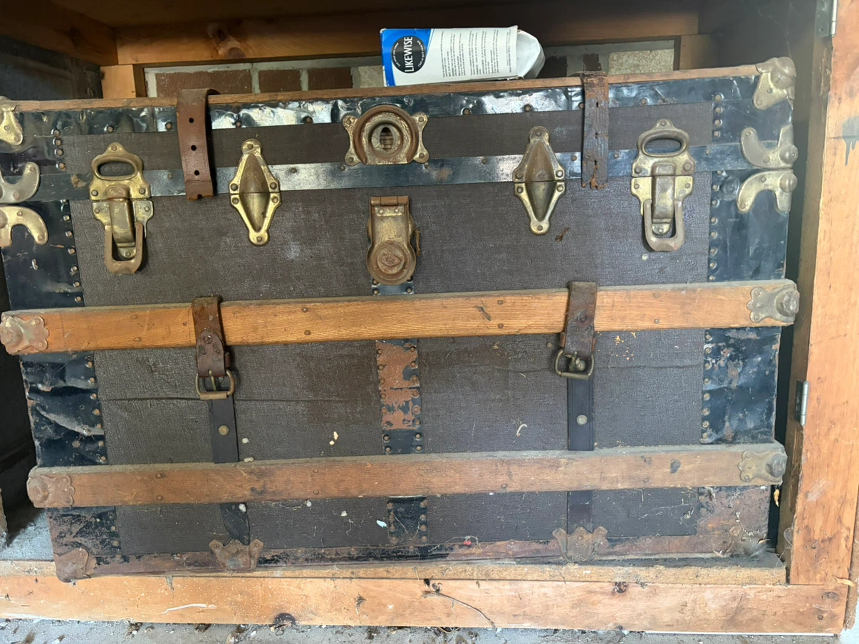 Vintage Steamer Trunk