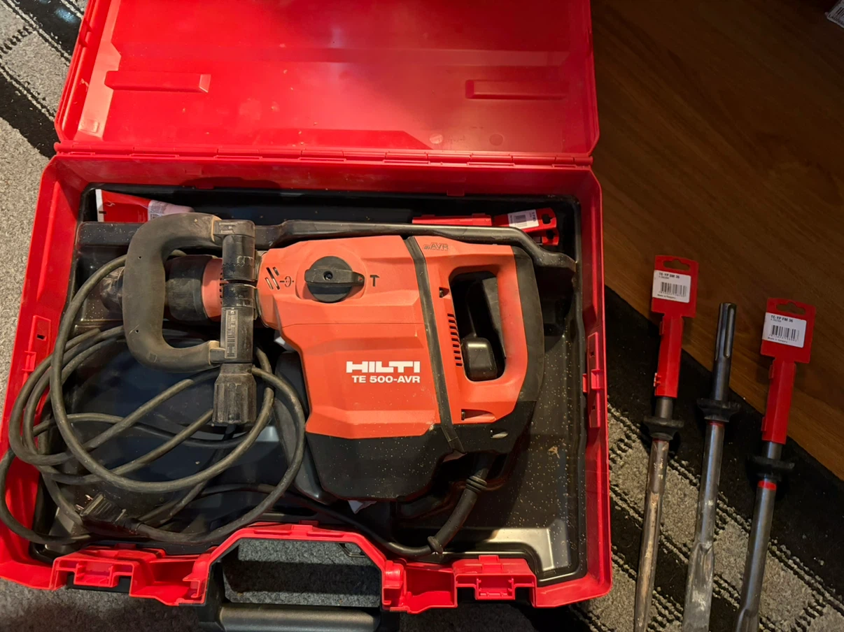 Hilti TE 500-AVR jackhammer